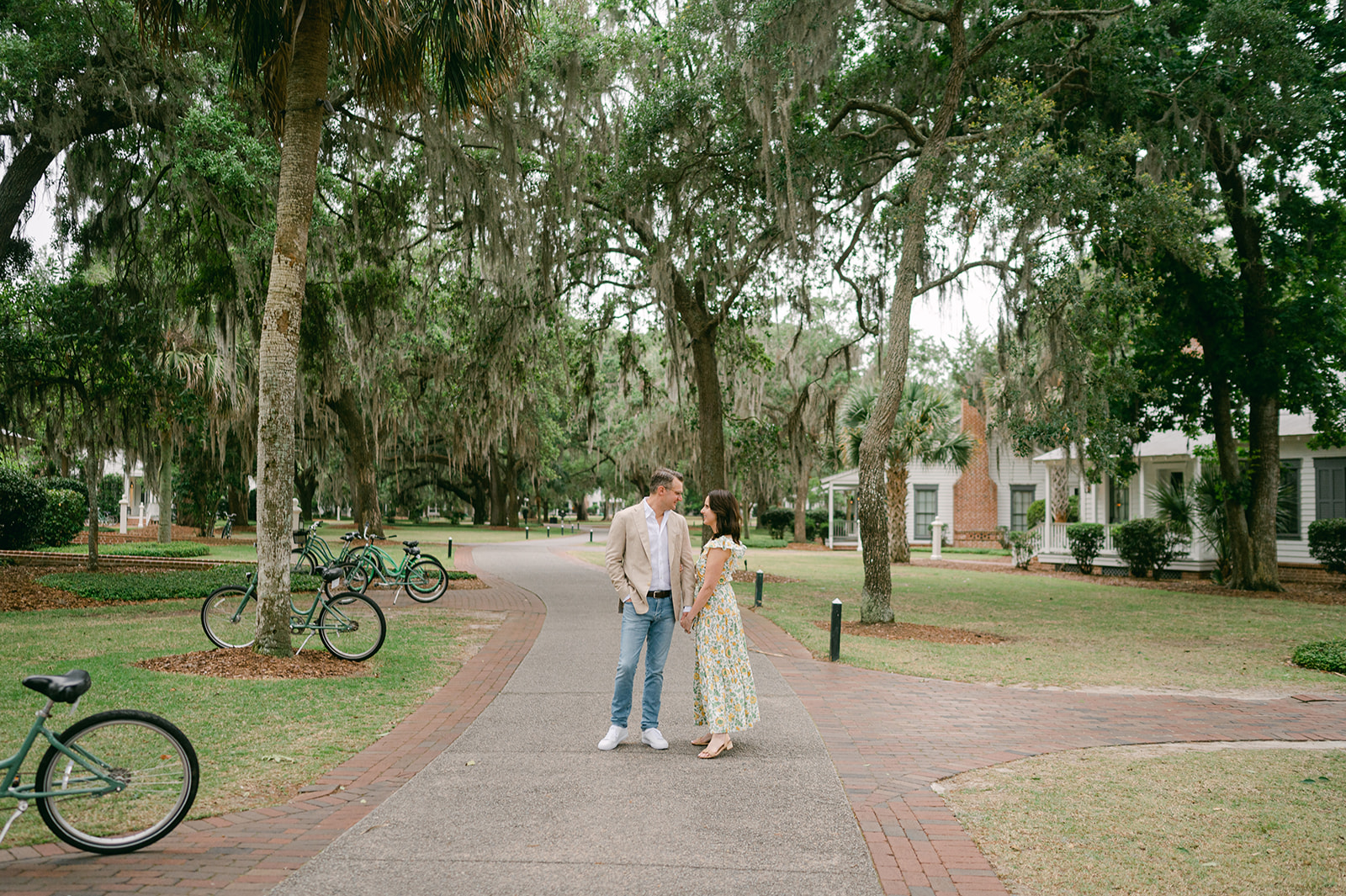 Couple posing at Montage Resort in Palmetto Bluff.