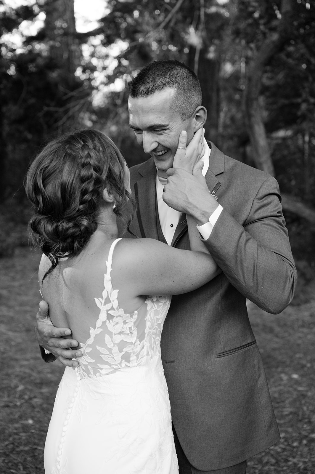 Candid wedding portraits in Lake Tahoe. 