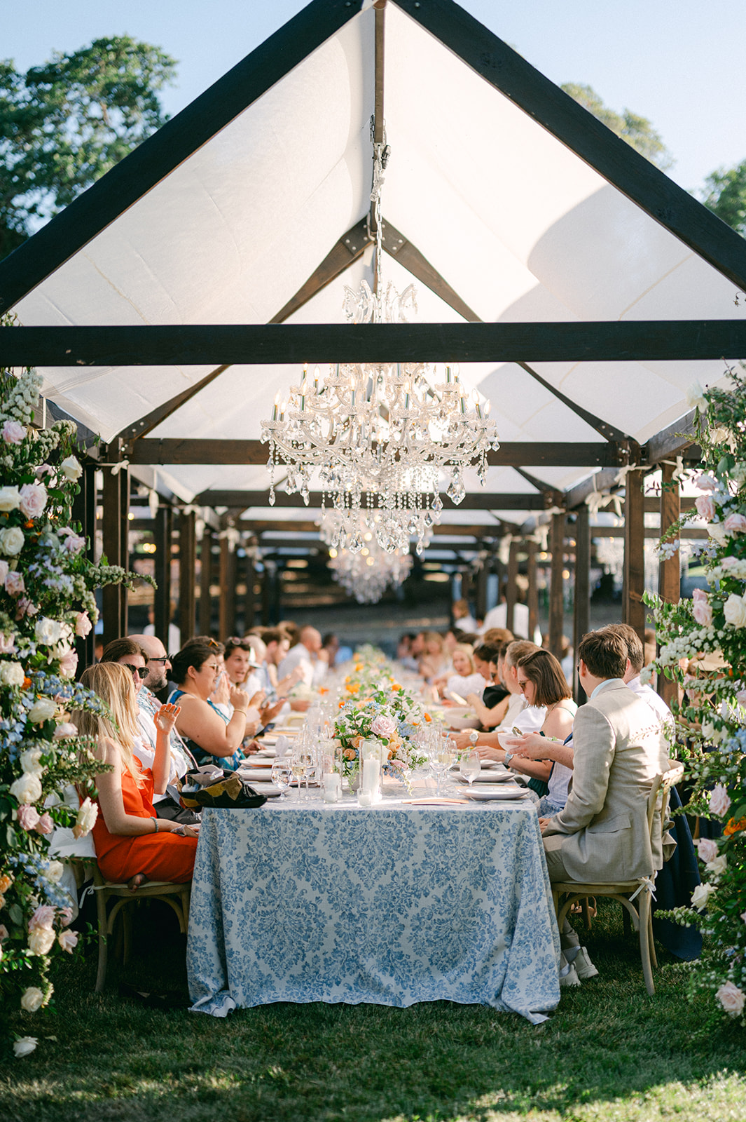 Outdoor wedding dinner at Sonoma Vineyard Estate.