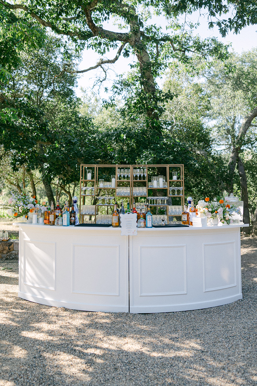 Cocktail hour bar on the lawn at Sonoma Vineyard Estate.